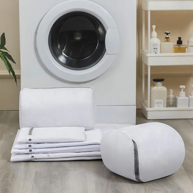 Versatile Shoe Washing Bag